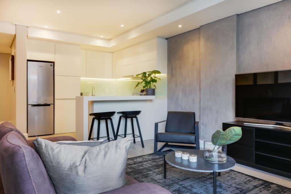 35 On Main By Stay In Luxury Cape Town Bagian luar foto